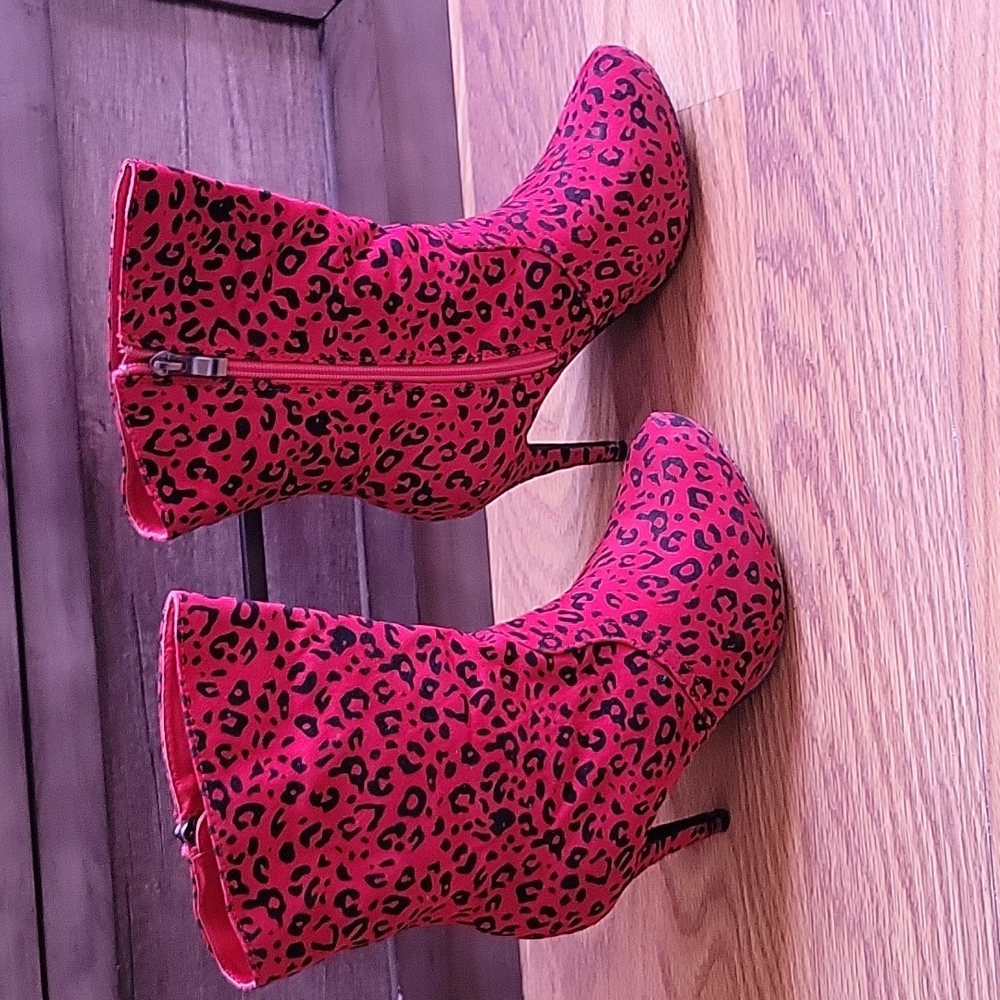 Women's ankle boots